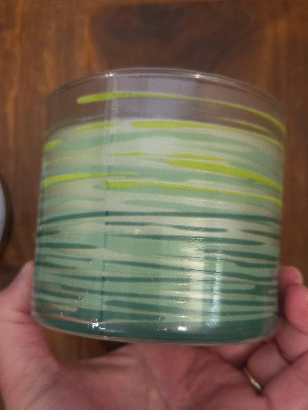 White Barn fragrance notes